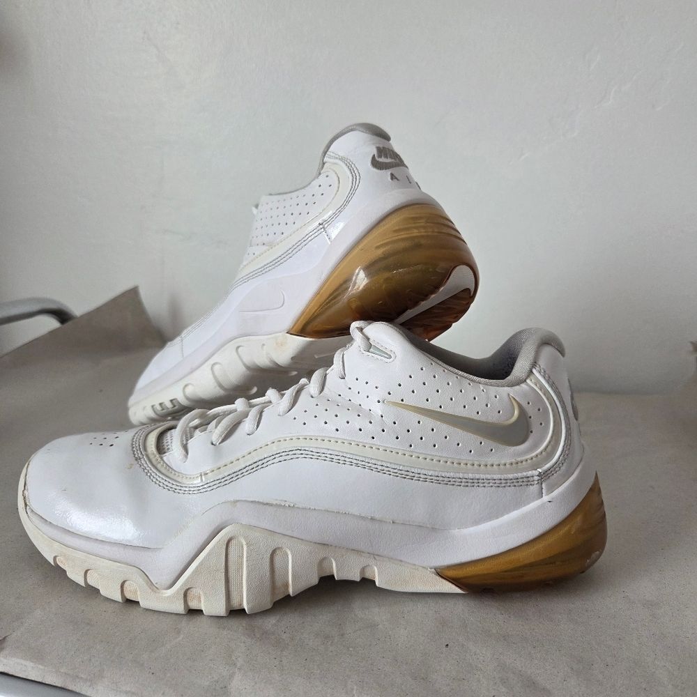 2008 Nike Air Zoom Sharkley Remix White Gold Basketball Athletic Shoes Men's 9